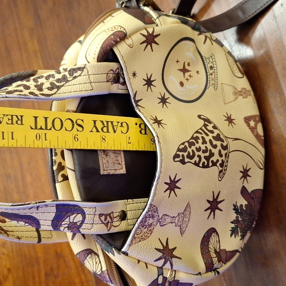 🍄 Mushroom/ouija board/crystal ball/chalice mystical round purse! - Picture 13 of 16